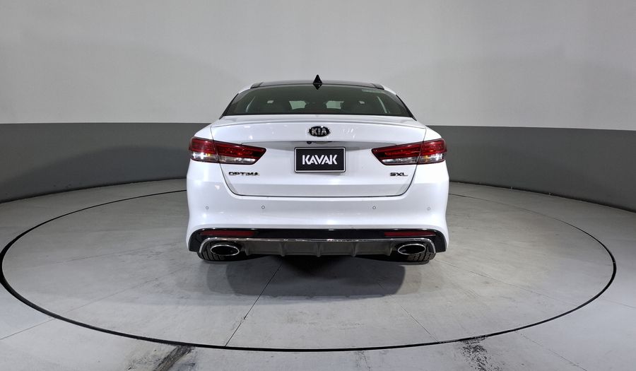 Kia Optima 2.0 TURBO GDI SXL AT Sedan 2017