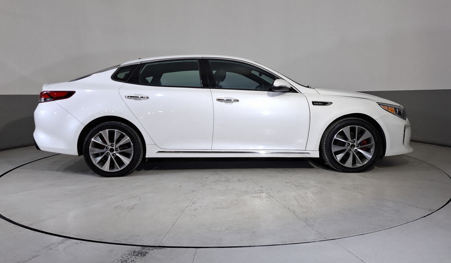 Kia Optima 2.0 TURBO GDI SXL AT Sedan 2017
