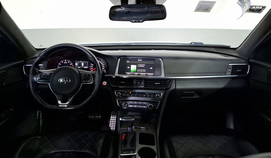 Kia Optima 2.0 TURBO GDI SXL AT Sedan 2017