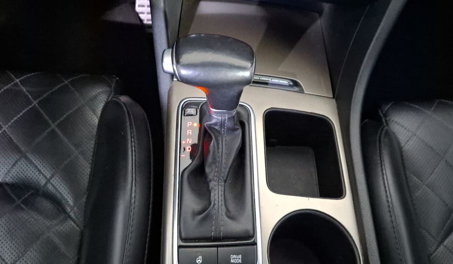 Kia Optima 2.0 TURBO GDI SXL AT Sedan 2017