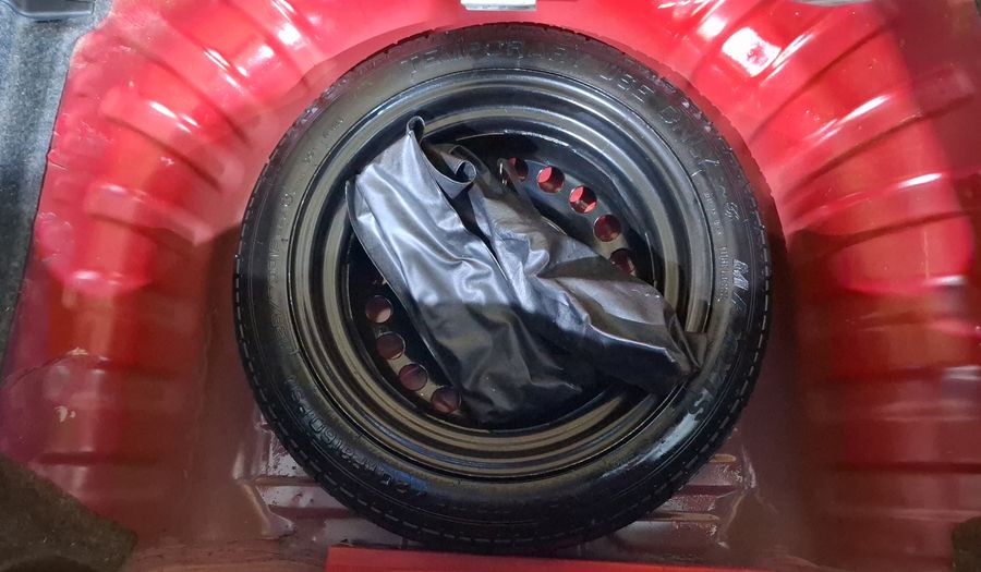Nissan March 1.6 SENSE Hatchback 2019