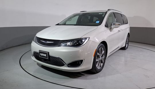 Chrysler • Pacifica