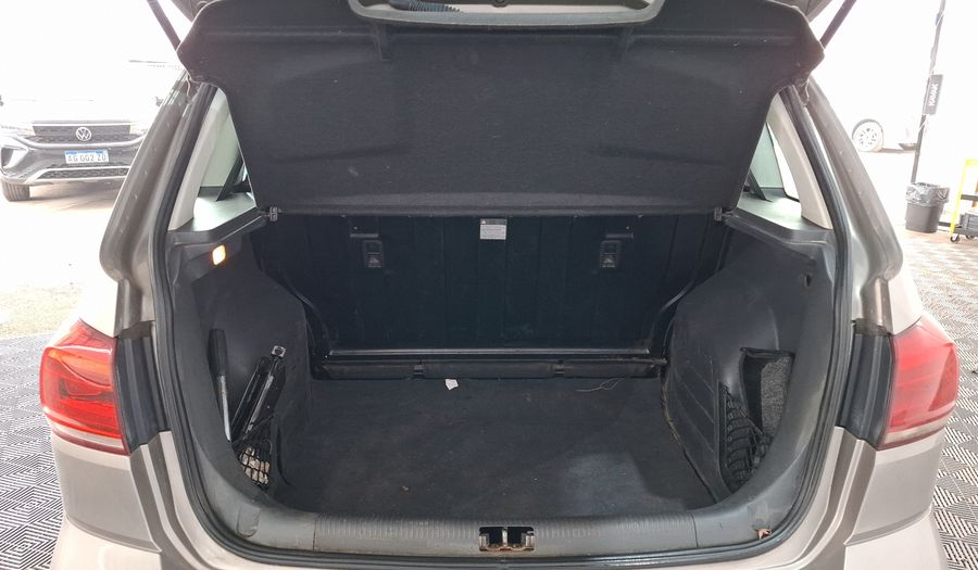 Volkswagen Suran 1.6 COMFORTLINE Wagon 2017