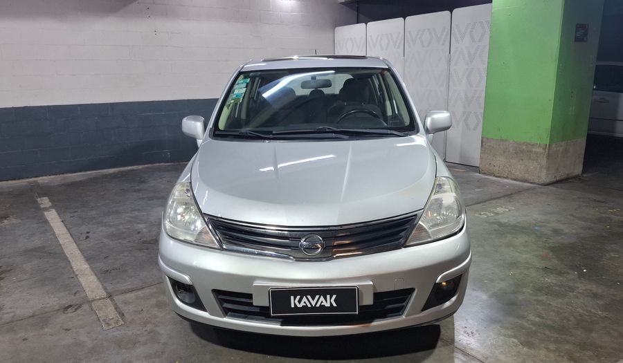 Nissan Tiida 1.8 ACENTA Hatchback 2011