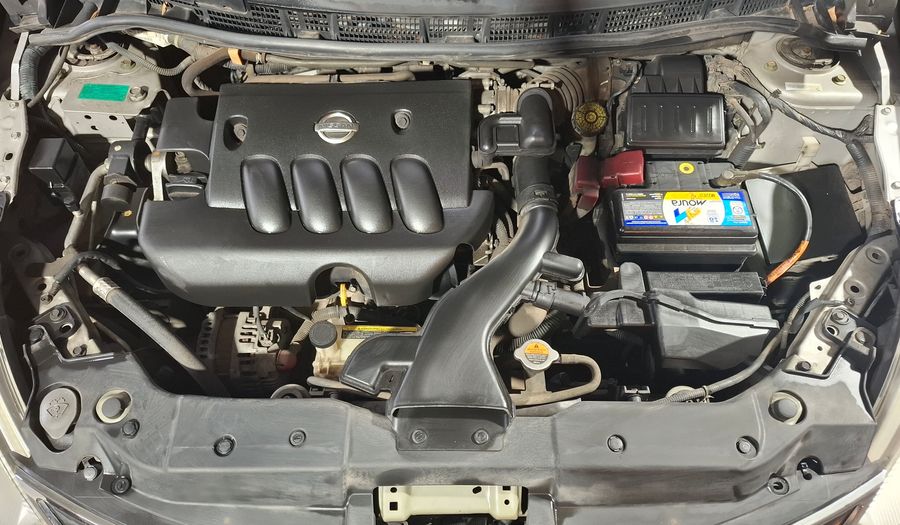 Nissan Tiida 1.8 ACENTA Hatchback 2011