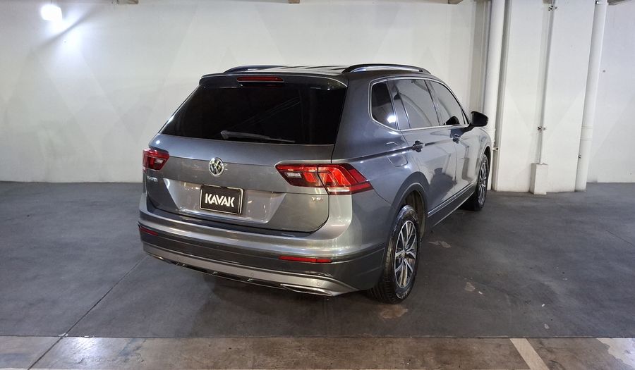 Volkswagen Tiguan 1.4 COMFORTLINE PIEL DCT Suv 2018