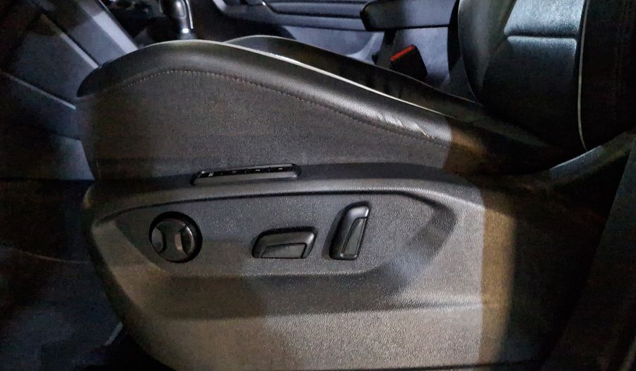 Volkswagen Tiguan 1.4 COMFORTLINE PIEL DCT Suv 2018