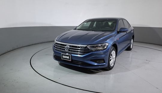 Volkswagen • Jetta