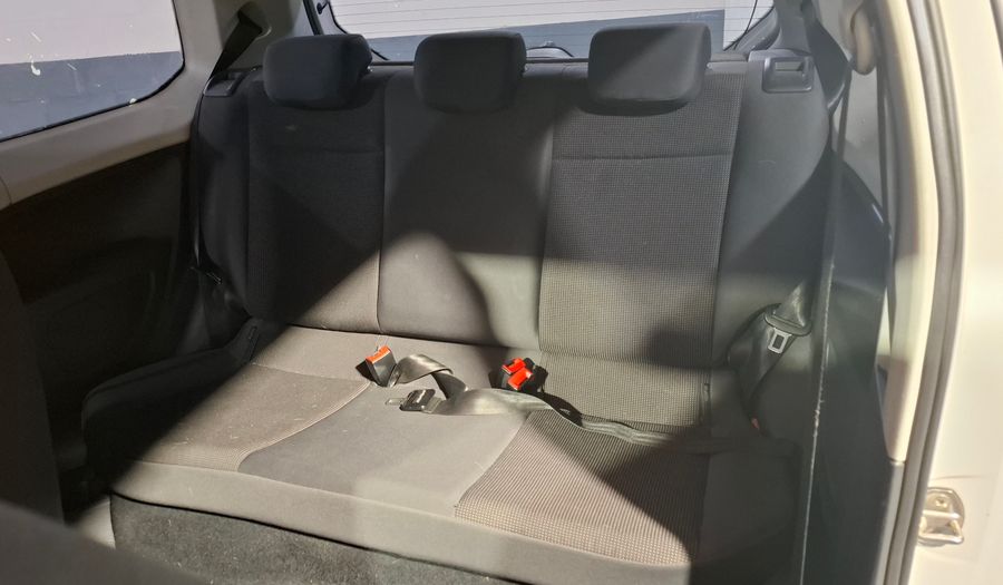 Volkswagen Up 1.0 HIGH UP Hatchback 2015