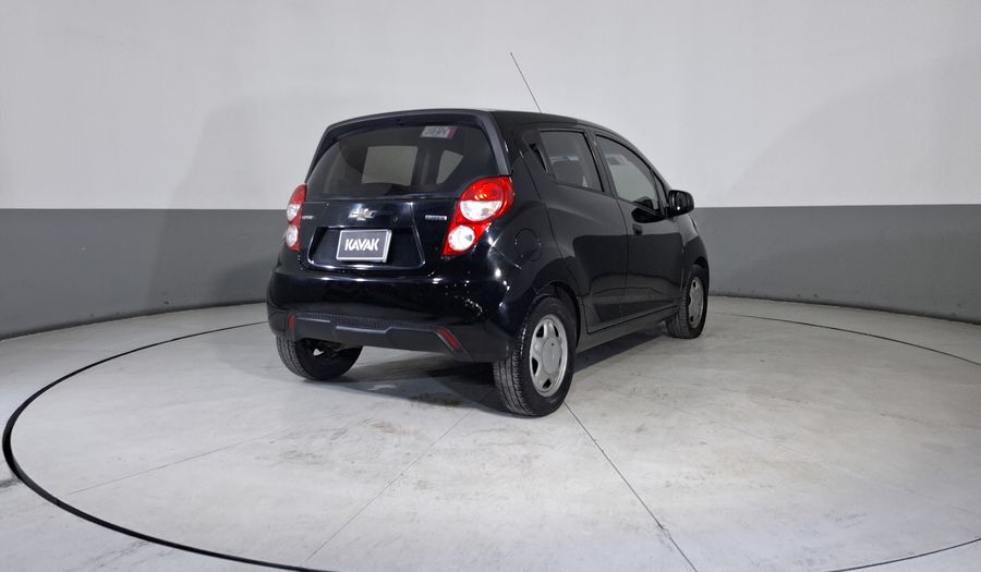 Chevrolet Spark Classic 1.2 LS A MT Hatchback 2017