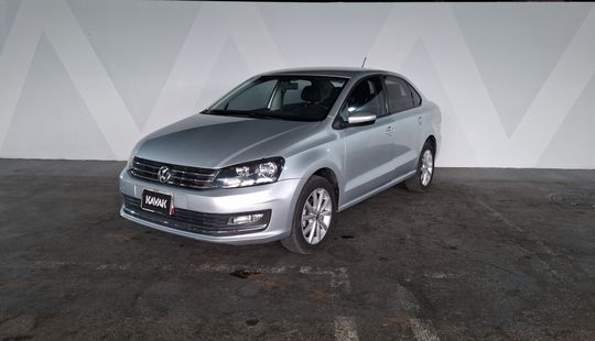 Volkswagen • Vento