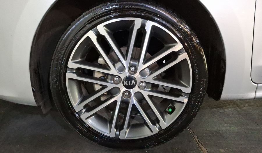 Kia Rio 1.6 EX PACK AUTO Hatchback 2018