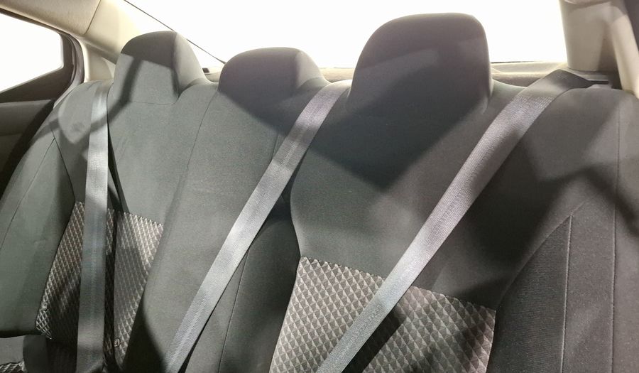 Nissan Versa 1.6 SENSE Sedan 2023