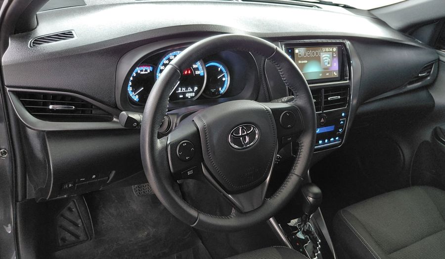 Toyota Yaris 1.5 XLS + CVT Hatchback 2025