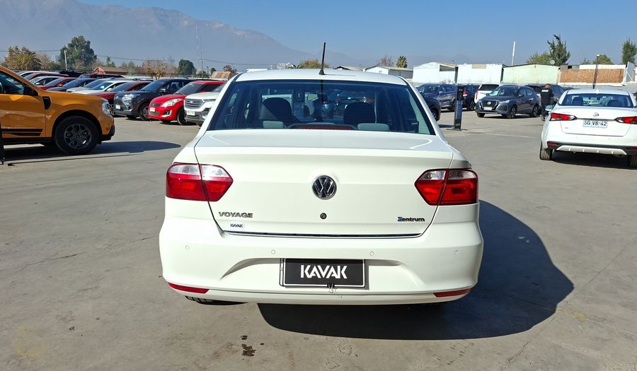 Volkswagen Voyage 1.6 HIGHLINE Sedan 2021