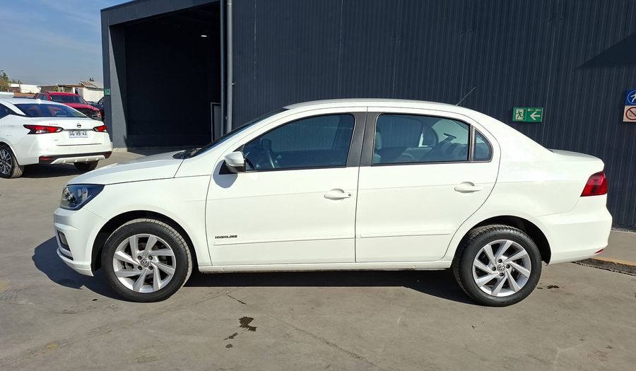 Volkswagen Voyage 1.6 HIGHLINE Sedan 2021