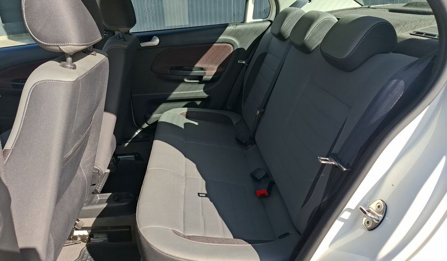 Volkswagen Voyage 1.6 HIGHLINE Sedan 2021