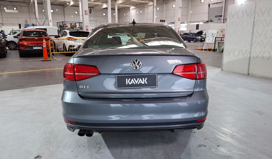 Volkswagen Vento 2.0 TSI GLI DSG + APP CON+NAV MY17 Sedan 2017