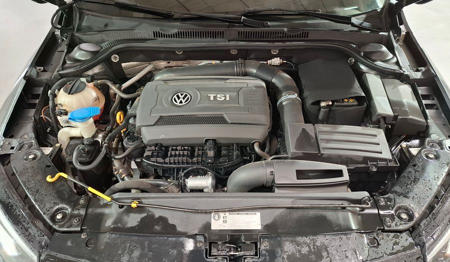 Volkswagen Vento 2.0 TSI GLI DSG + APP CON+NAV MY17 Sedan 2017