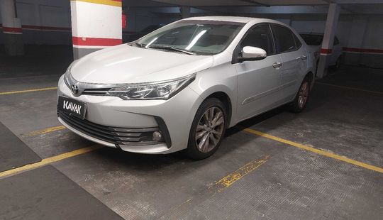 Toyota • Corolla