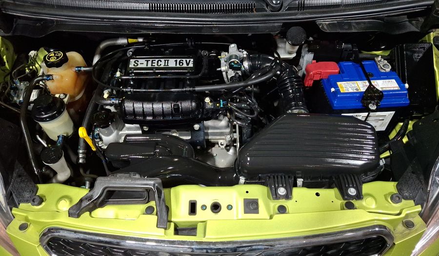 Chevrolet Spark Classic 1.2 LTZ C MT Hatchback 2017