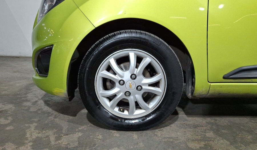 Chevrolet Spark Classic 1.2 LTZ C MT Hatchback 2017
