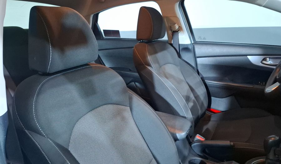 Kia Forte 2.0 L Sedan 2022