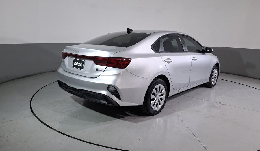 Kia Forte 2.0 L Sedan 2022