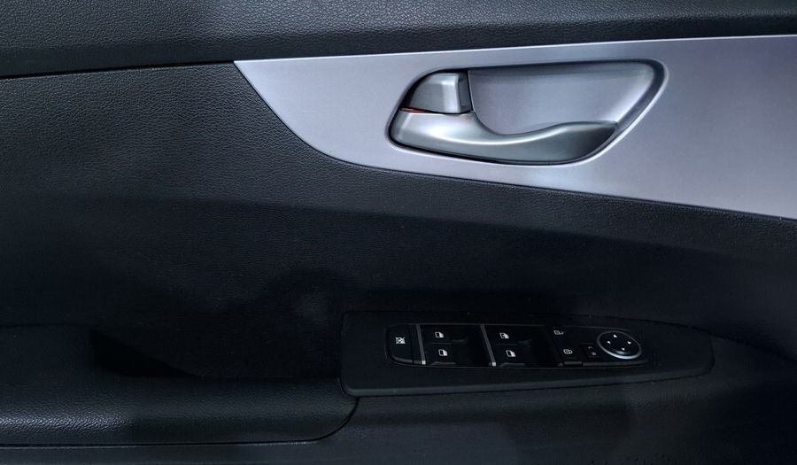Kia Forte 2.0 L Sedan 2022