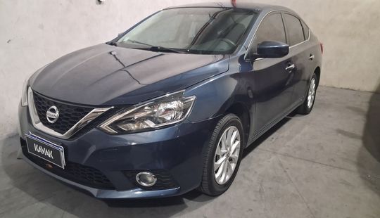 Nissan • Sentra