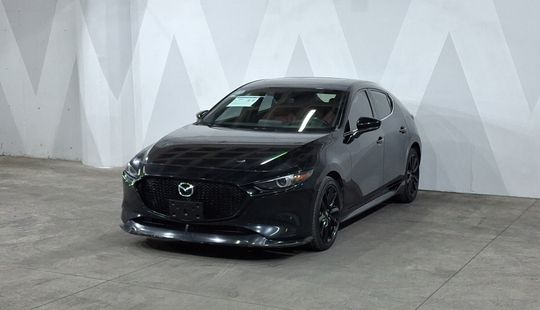 Mazda • Mazda 3