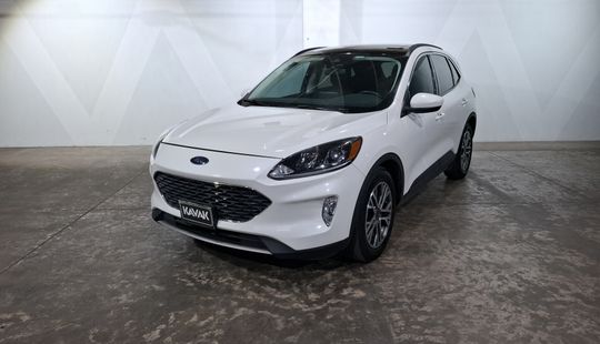 Ford • Escape