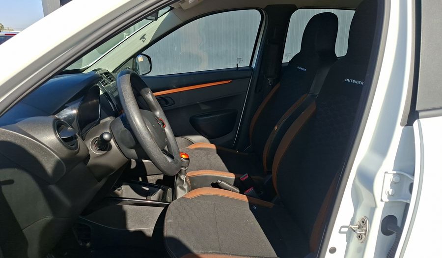 Renault Kwid 1.0 OUTSIDER Hatchback 2022