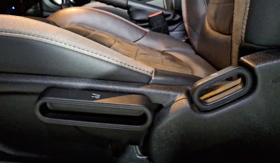Mini John Cooper Works 2.0 JOHN COOPER WORKS ICONIC Hatchback 2024