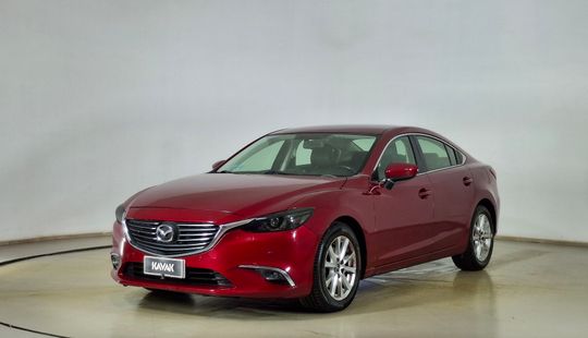 Mazda • Mazda 6