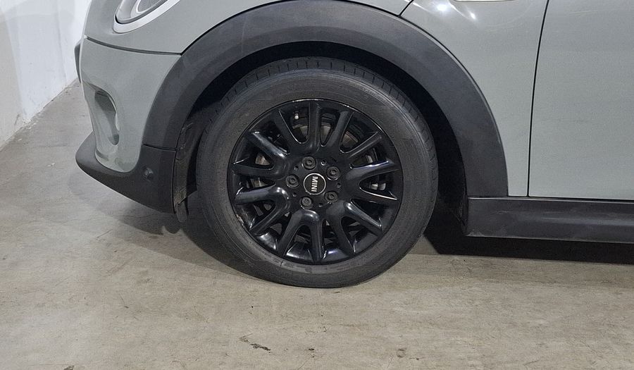 Mini Cooper 1.5 COOPER CHILI DCT Hatchback 2021