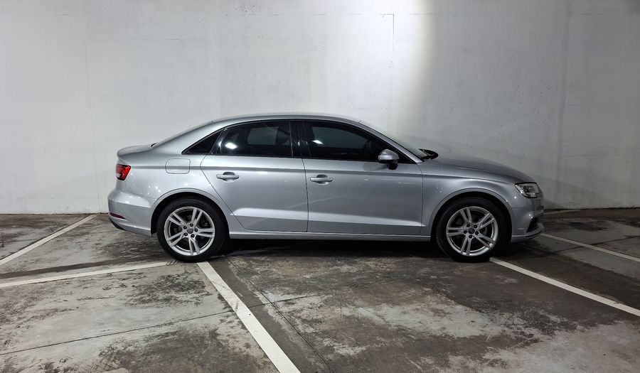 Audi A3 1.4 35 DYNAMIC DCT Sedan 2019
