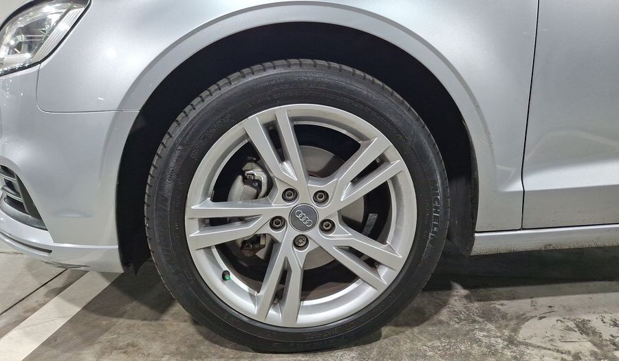 Audi A3 1.4 35 DYNAMIC DCT Sedan 2019