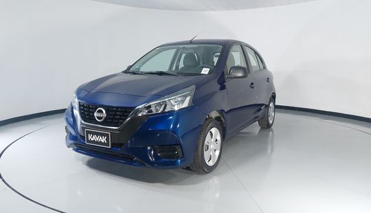 2023 • 117,885 km • Manual