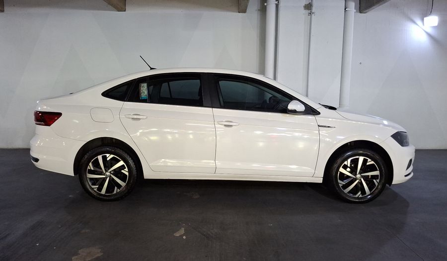 Volkswagen Virtus 1.6 COMFORTLINE AUTO Sedan 2022