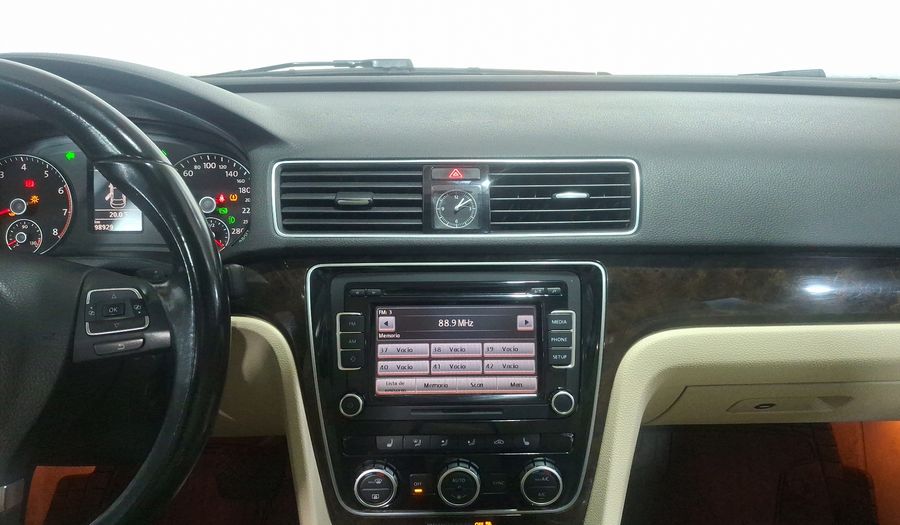Volkswagen Passat 3.6 DSG Sedan 2015