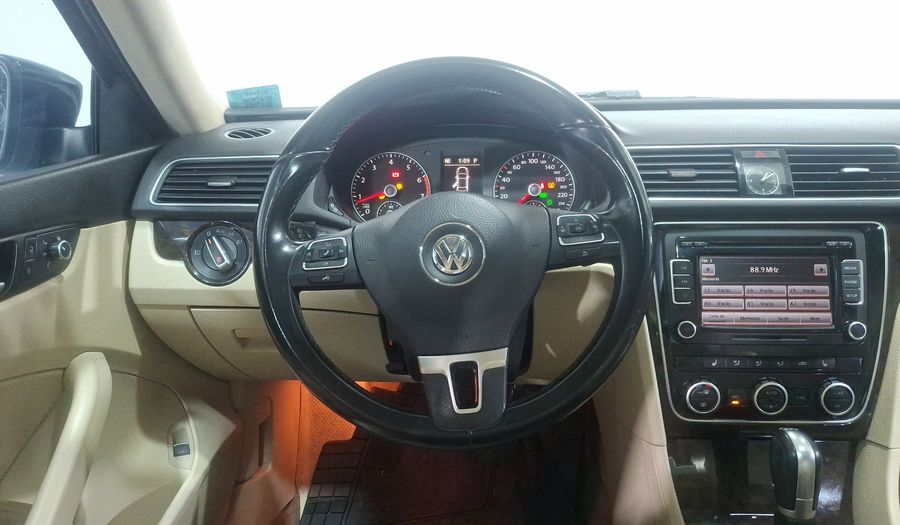 Volkswagen Passat 3.6 DSG Sedan 2015
