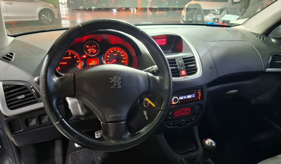Peugeot 207 COMPACT XT 1.6 Hatchback 2009