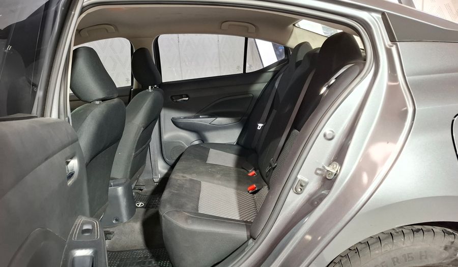Nissan Versa 1.6 SENSE Sedan 2021