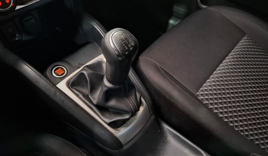 Nissan Versa 1.6 SENSE Sedan 2021