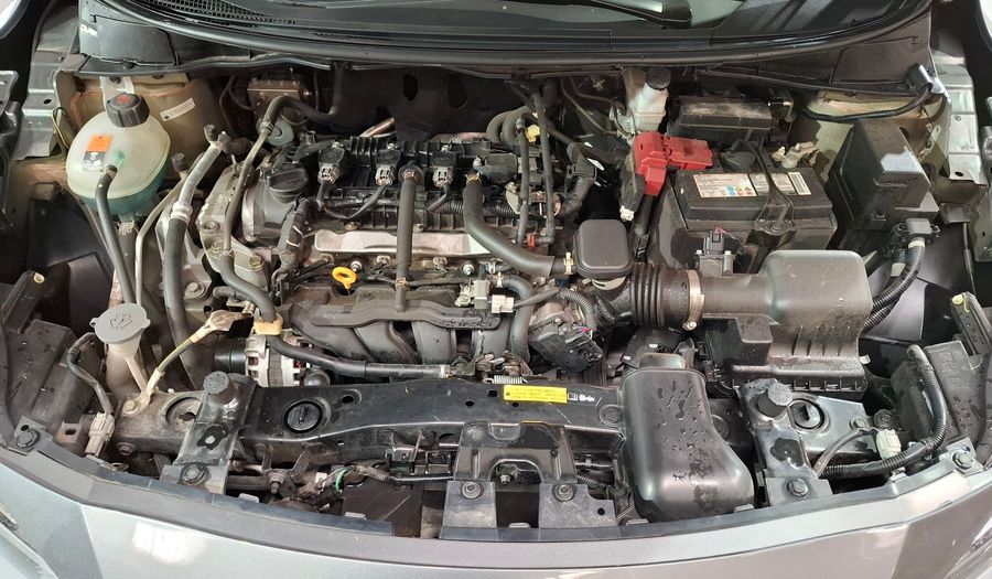 Nissan Versa 1.6 SENSE Sedan 2021