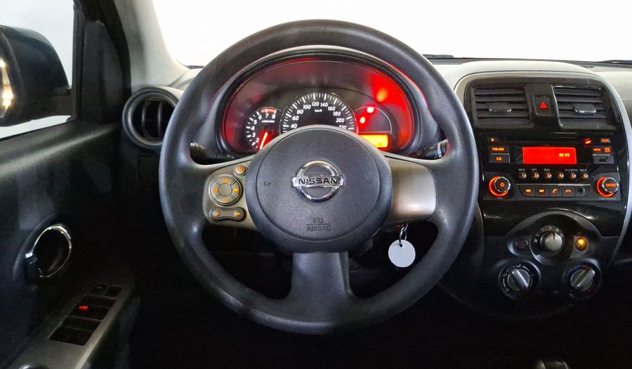 Nissan March 1.6 ADVANCE AT Hatchback 2016