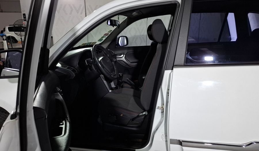 Chery Tiggo 3 1.6 COMFORT 4X2 MT Suv 2016