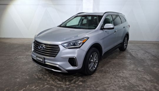 Hyundai • Santa Fe