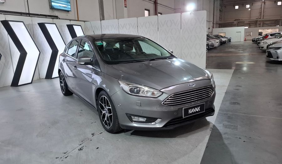 Ford Focus Iii 2.0 TITANIUM Hatchback 2017